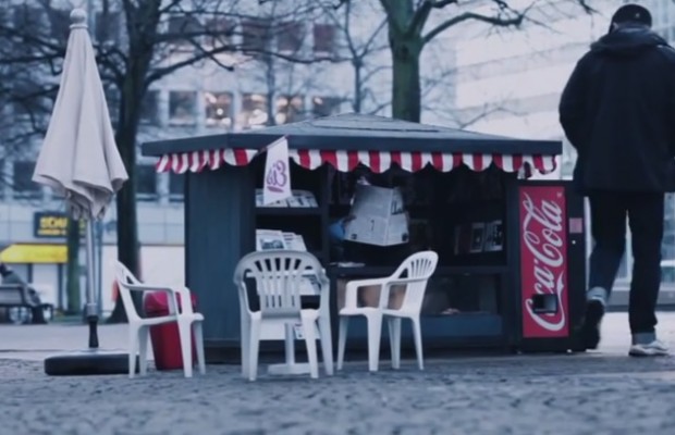  Coca-Cola: Mini kiosk