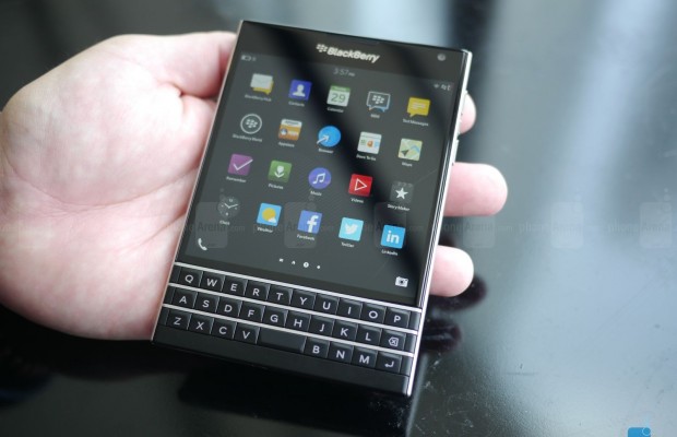  Blackberry Passport