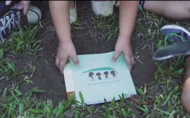  ‘Tree Book Tree’