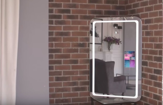  Llega The Selfie Mirror