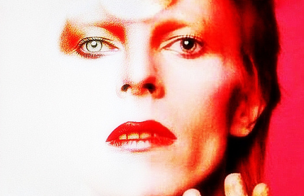 Bowie protagoniza 12 distintas portadas de la revista Veja.