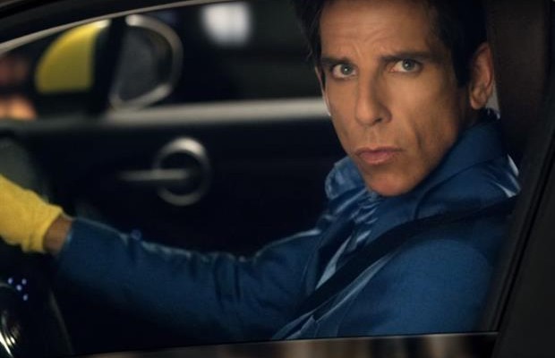 En el spot, el personaje de Zoolander posa para las cámaras de tránsito desde un Fiat.