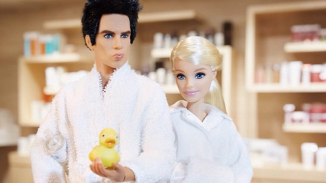Zoolander se alía con Barbie en esta nueva campaña.